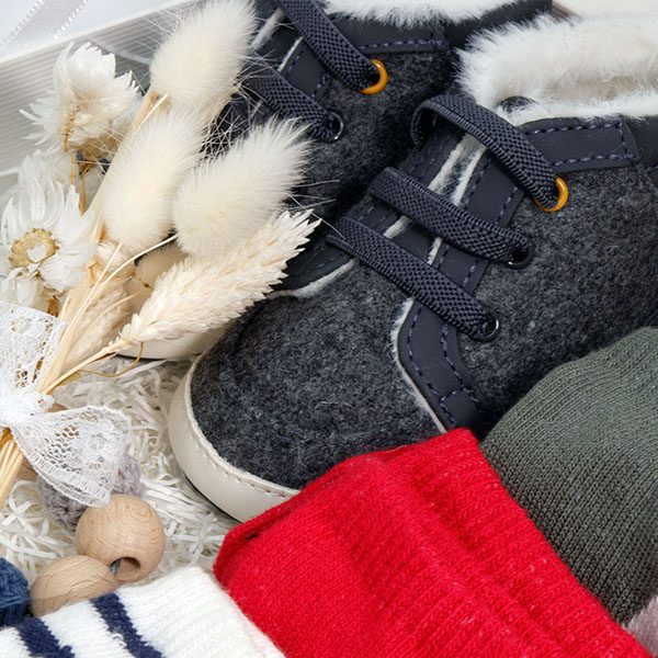 Warm little feet – image 3