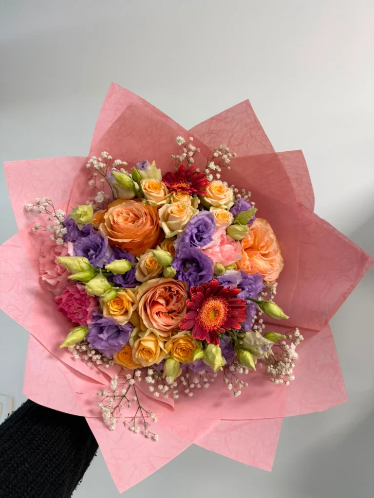 Blumenstrauß, den Evan L. bestellt hat